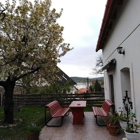 Apartment Kossuth Lajos Utca 73 Nabuka *